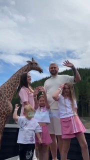 Подорож у світ розваг: Диноляндія з Чернівців! 🦖