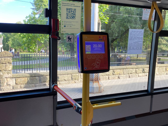 У Чернівцях можуть знизити вартість проїзду в міських автобусах